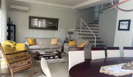 Casa com 4 quartos à venda em Vila Romana - SP