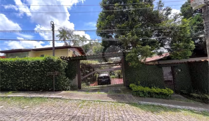 Casa com 4 quartos à venda em Horto Florestal - SP