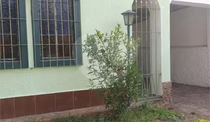 Casa com 2 quartos à venda em Jardim Das Bandeiras - SP