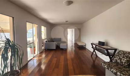 Apartamento com 4 quartos à venda ou para locação em Vila Nova Conceição - SP