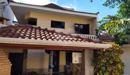 Sobrado com 4 quartos à venda em Jardim Leonor Mendes De Barros - SP