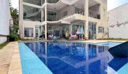 Casa com 5 quartos à venda ou para locação em City América - SP