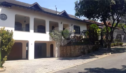 Casa com 4 quartos à venda em Jardim Guapira - SP