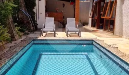 Condomínio com 3 quartos à venda em Alphaville - SP