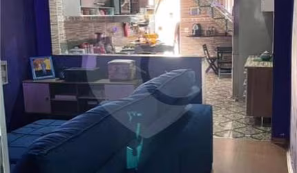 Casa com 3 quartos à venda em Jardim Cruzeiro - SP