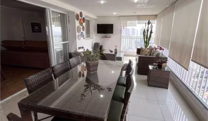 Apartamento com 3 quartos à venda em Vila Gumercindo - SP