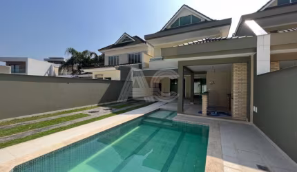 Casa em condomínio fechado com 4 quartos à venda na Rua Renata Fronzi, Barra da Tijuca, Rio de Janeiro, 250 m2 por R$ 2.700.000