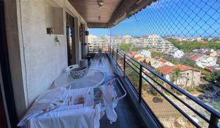 Apartamento com 4 quartos à venda na Rua Jornalista Henrique Cordeiro, Barra da Tijuca, Rio de Janeiro, 145 m2 por R$ 1.750.000