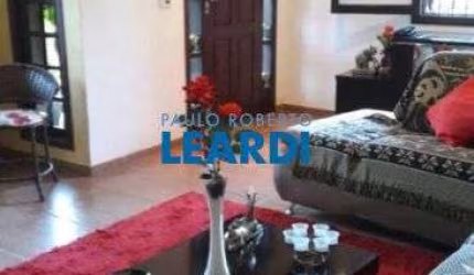 CASA ASSOBRADADA - RETIRO DAS FONTES - SP