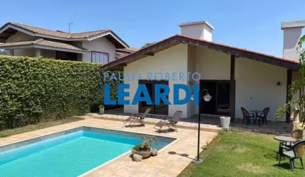 CASA ASSOBRADADA - JARDIM ITAPERI - SP