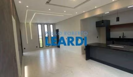 CASA ASSOBRADADA - CONDOMÍNIO VILLA VERDE BRAGANÇA - SP