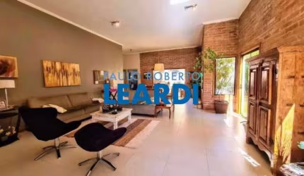CASA EM CONDOMÍNIO - RESIDENCIAL SANTA HELENA - SP