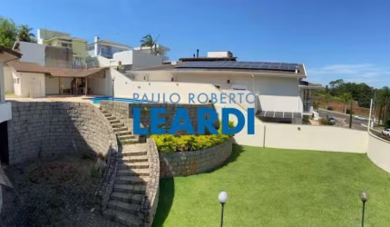 CASA ASSOBRADADA - RESIDENCIAL COLINAS DE SÃO FRANCISCO - SP