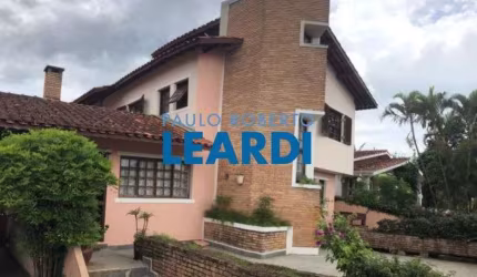 CASA ASSOBRADADA - JARDIM PAULISTA - SP