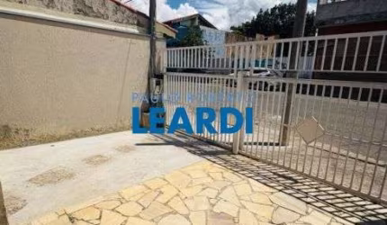 CASA TÉRREA - ALVINÓPOLIS - SP