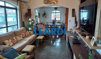APARTAMENTO - CENTRO - SP