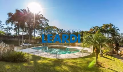 CASA ASSOBRADADA - VILA SANTISTA - SP