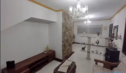 Lindo sobrado disponível para locação na Vila Junqueira