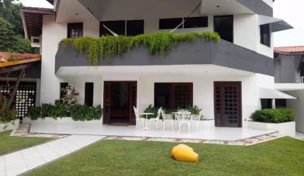 Linda casa duplex 5 suítes próximo ao Gbaarbosa