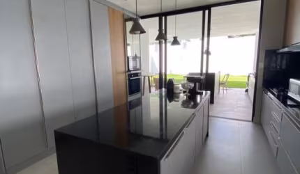 Casa à venda, 320 m² por R$ 2.300.000,00 - Buraquinho - Lauro de Freitas/BA