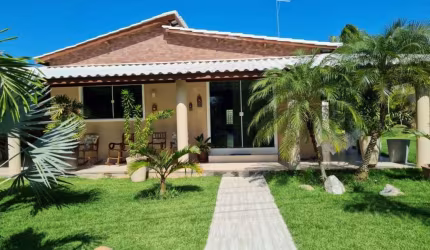 Casa com 4 dormitórios à venda, 380 m² por R$ 1.290.000,00 - Busca Vida - Camaçari/BA