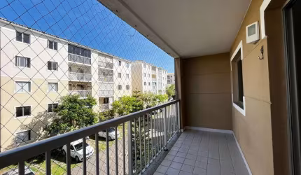 Apartamento com 2 dormitórios à venda, 60 m² por R$ 390.000,00 - Buraquinho - Lauro de Freitas/BA