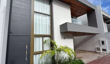Sobrtado 4 suítes na Priscila Dultra