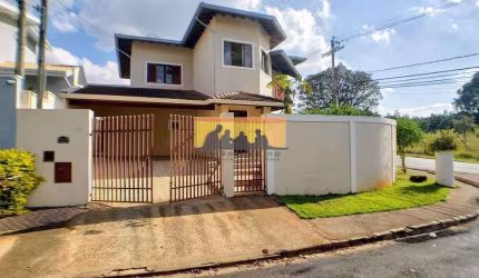Casa à venda 3 Quartos, 1 Suite, 4 Vagas, 313.9M², Jardim do Sol, Campinas - SP