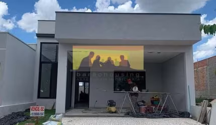 Casa à venda 3 Quartos, 1 Suite, 4 Vagas, 300M², São Bento, Paulínia - SP