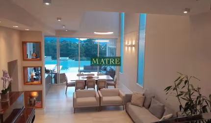 Linda Casa em Condominio em frente Lago Taboão.