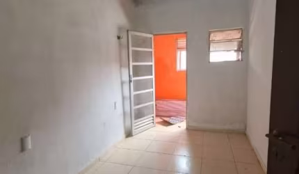 Vendo ou troco casa duplex vila ponta negra