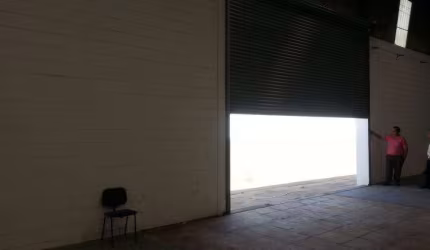 Aluga Galpão 900m² Fazendinha Santana De Parnaíba