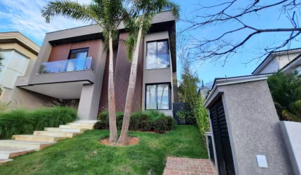 CASA A VENDA EM ALPHAVILLE - GÊNESIS 1.