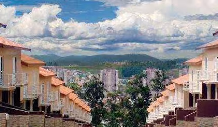 CASA PARA VENDA NO CONDOMÍNIO DONA HELENA - CAJAMAR