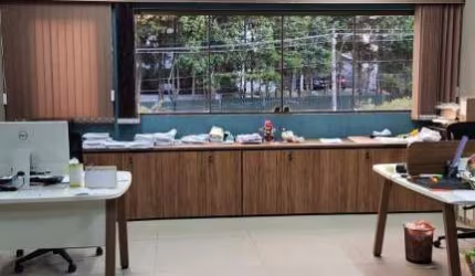 SALA COMERCIAL PARA LOCAÇÃO NO CENTRO COMERCIAL - ALDEIA DA SERRA