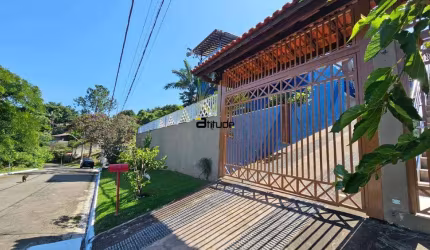 CASA A VENDA NO GRANJA VIANA - GRANJA CAIAPIA.