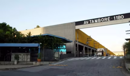 GALPÃO INDUSTRIAL/LOGÍSTICO DE 1706 M² PARA LOCAÇÃO EM ALPHAVILLE/SP