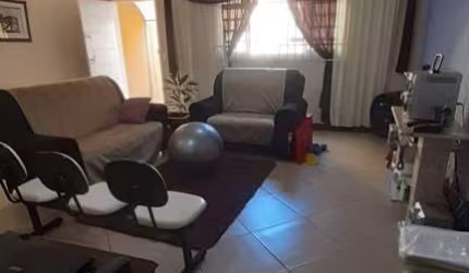 VENDE-SE CASA - PQ. DAS NAÇÕES - BARUERI