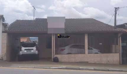VENDE-SE CASA PARA FINS COMERCIAIS - CARAPICUÍBA CENTRO