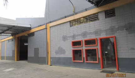 GALPÃO PARA LOCAÇÃO EM CONDOMÍNIO FECHADO DE 1600 M² - JANDIRA/SP