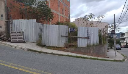 TERRENO DE ESQUINA PARA VENDA COM 180 M² - BARUERI