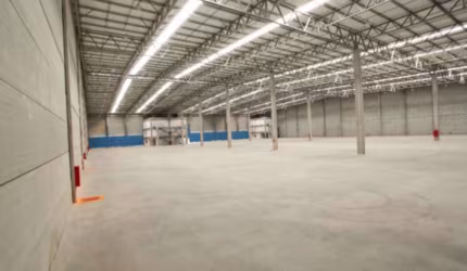 GALPÃO DUTRA CD 04 ARUJÁ COM 5327 M²