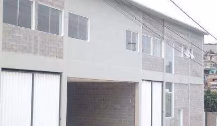 GALPÃO EM CONDOMINIO DE 1.300 m2 EM SANTANA DE PARNAIBA - SP
