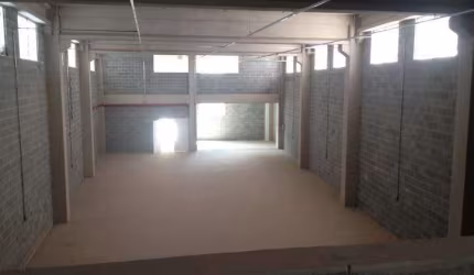 Galpão 1.400m² para Locação em Barueri