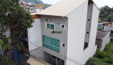 Casa à venda, 3 quartos, 1 suíte, Parque Ribeiro de Lima - Barueri/SP