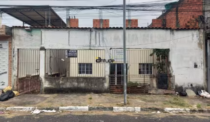 TERRENO DE 250 M² COM BENFEITORIAS