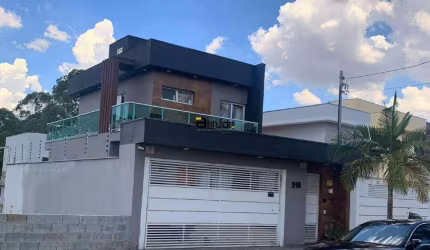 CASA A VENDA NO PORTAL DOS IPES - CAJAMAR - SP