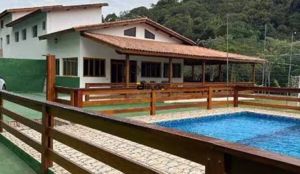 Chácara com 3200m² - Itapecirica da Serra - Embu das Artes