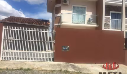 Sobrado com 2 dormitórios à venda, 69 m² por R$ 400.000,00 - Petrópolis - Joinville/SC