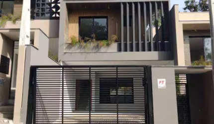 Casa com 3 dormitórios à venda, 142 m² por R$ 990.000,00 - América - Joinville/SC